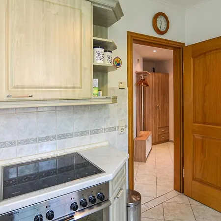 Gorgeous In Berlin-bohnsdorf Apartmán