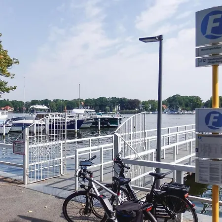 Lägenhet Gorgeous In Berlin-bohnsdorf Berlin