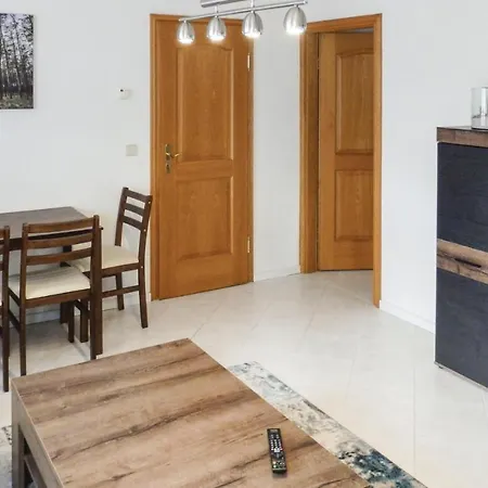 1 Bedroom Stunning Apartment In Berlin-Bohnsdorf Berlin