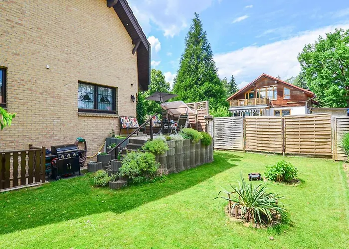 Gorgeous In Berlin-bohnsdorf *