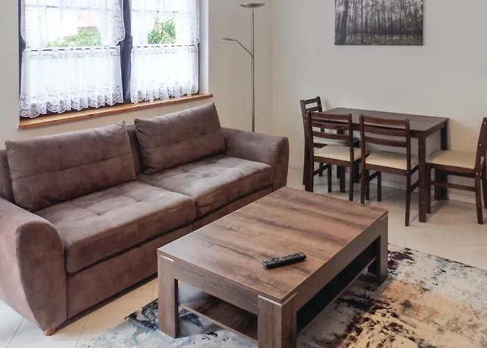 Gorgeous In Berlin-bohnsdorf *